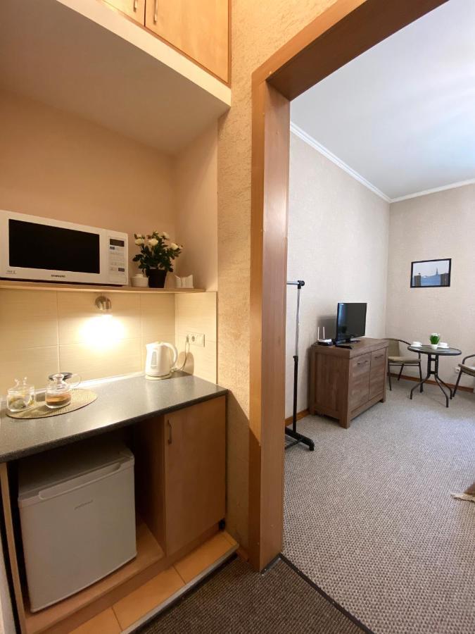 Family Apartment Lviv Exterior foto